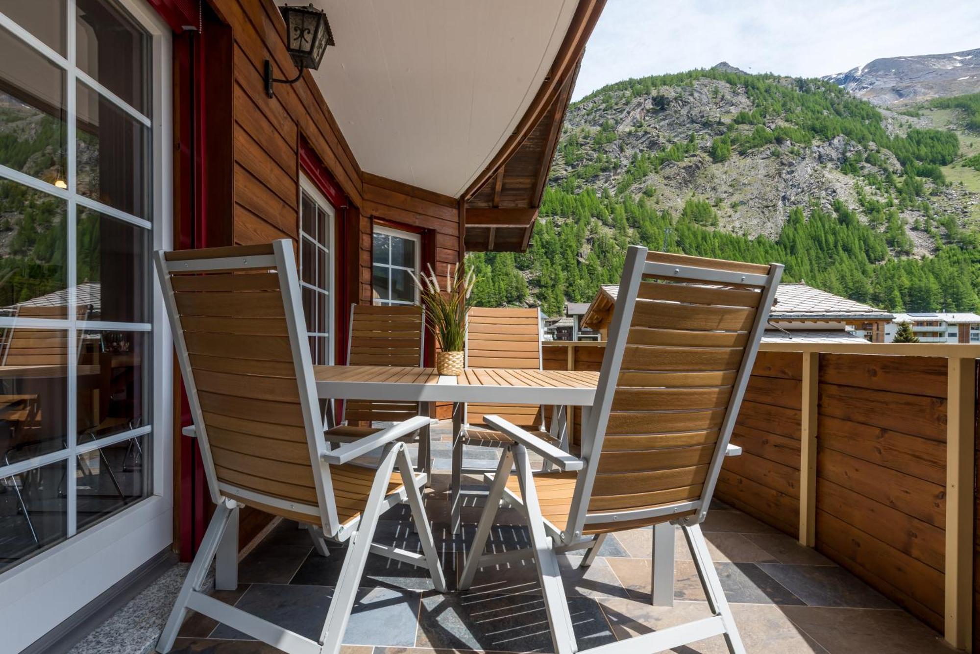 Montela Hotel & Resort - Casa Antares Саас-Грунд Екстериор снимка