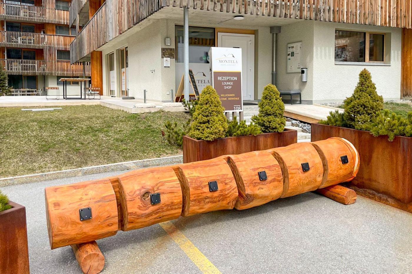 Montela Hotel & Resort - Casa Antares Саас-Грунд Екстериор снимка
